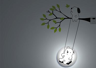 Декоративная наклейка со светильником (детская серия) мишка на качелях